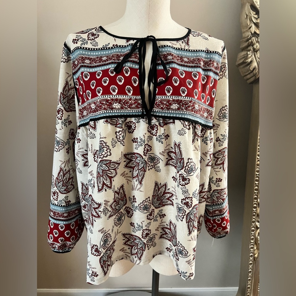 Printed Tie Neck Blouse